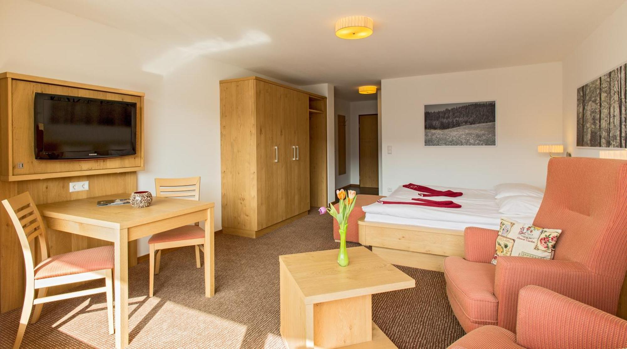 Brugger'S Hotelpark Am See 티티제-노이슈타트 객실 사진
