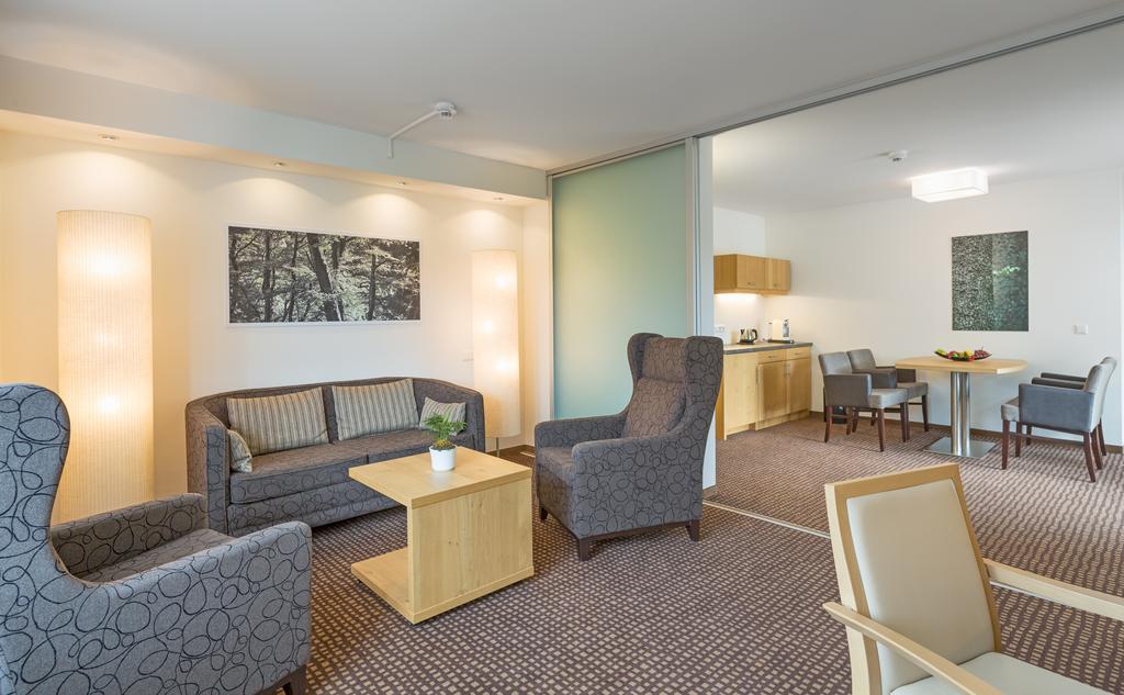Brugger'S Hotelpark Am See 티티제-노이슈타트 외부 사진