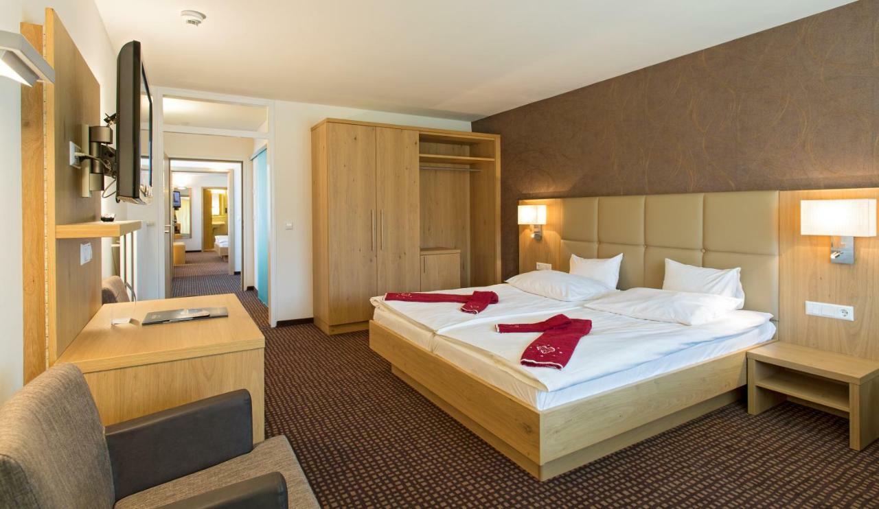 Brugger'S Hotelpark Am See 티티제-노이슈타트 외부 사진